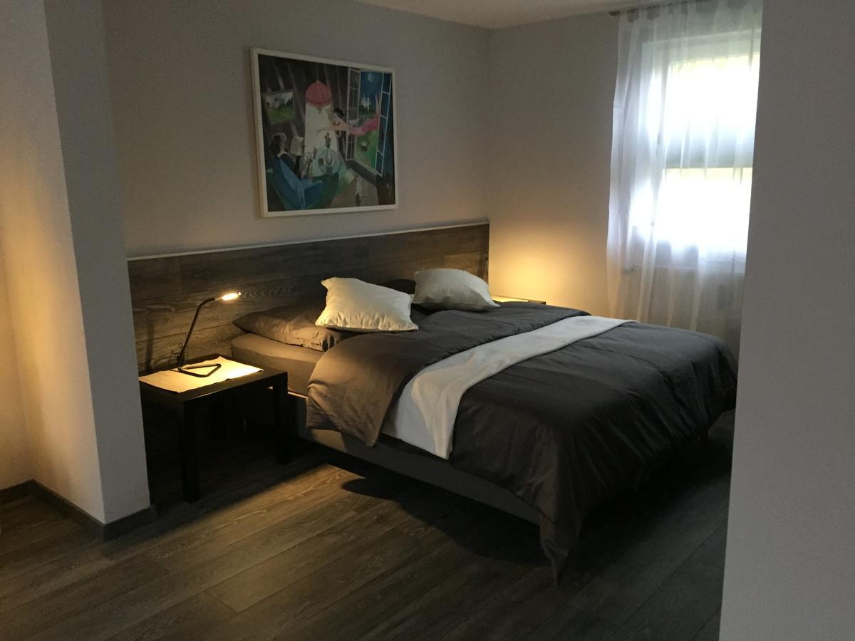 Engels Hof Wolfsbourg Extérieur photo