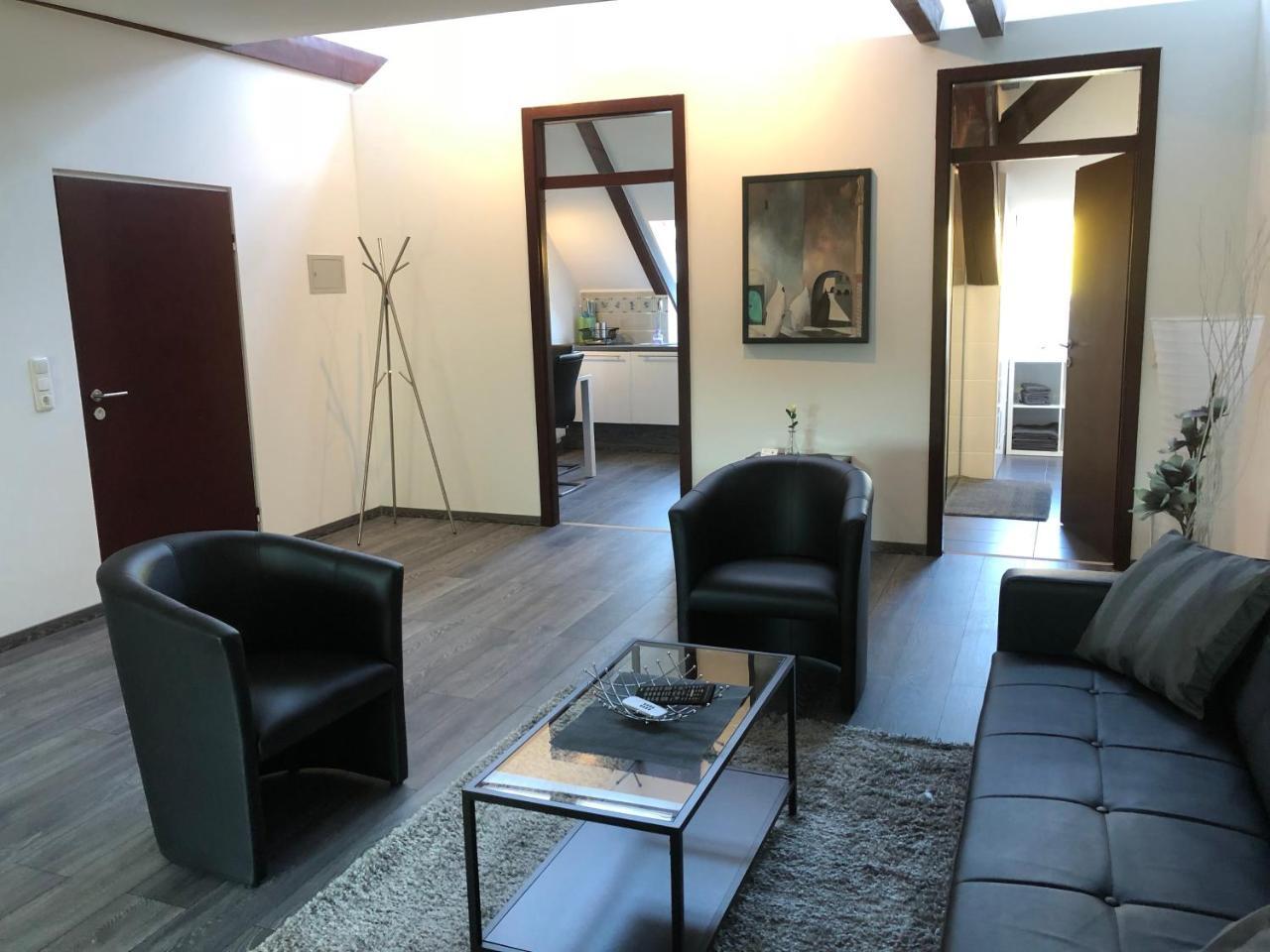 Engels Hof Wolfsbourg Extérieur photo