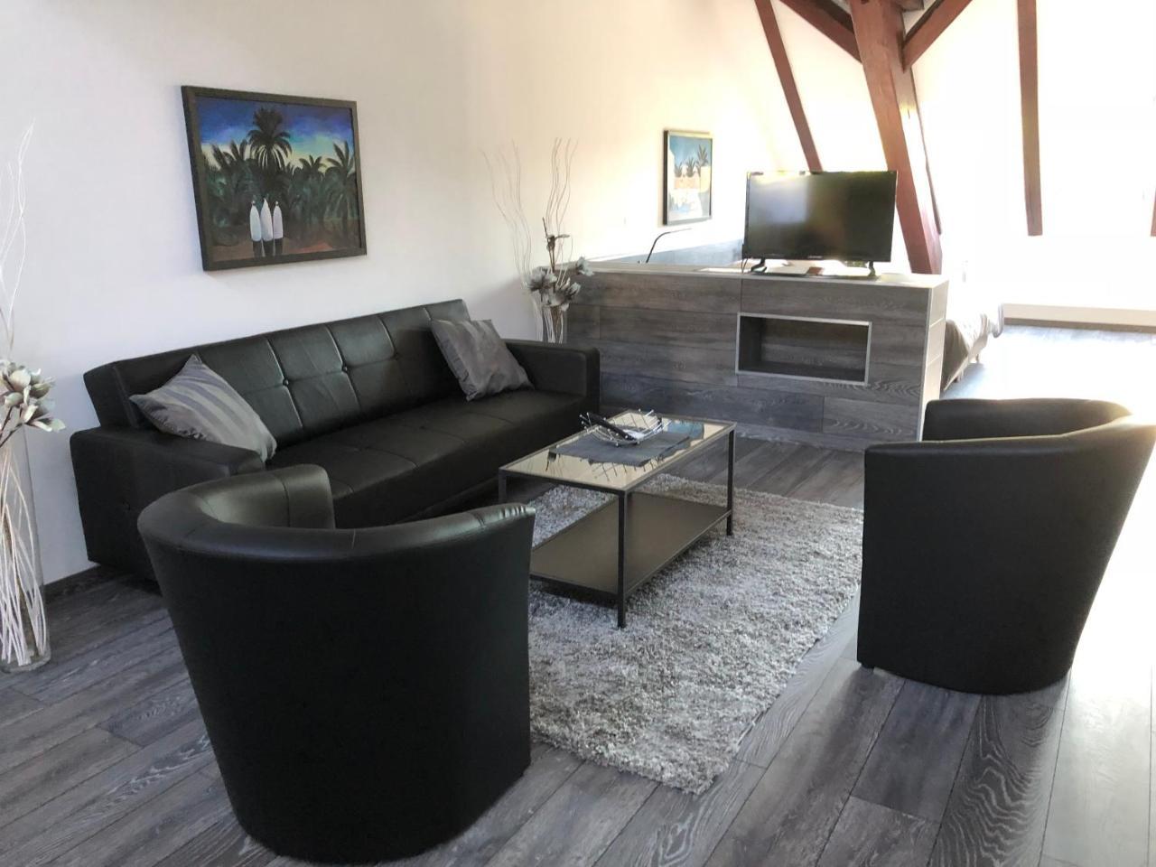 Engels Hof Wolfsbourg Extérieur photo