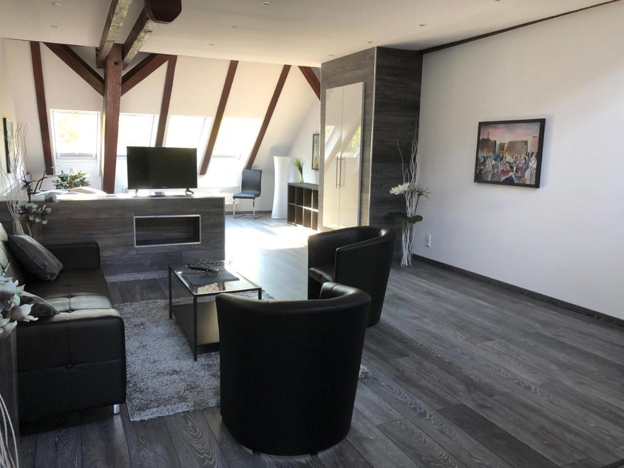 Engels Hof Wolfsbourg Extérieur photo