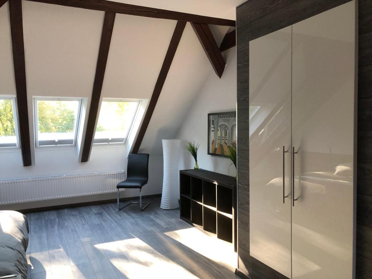 Engels Hof Wolfsbourg Extérieur photo